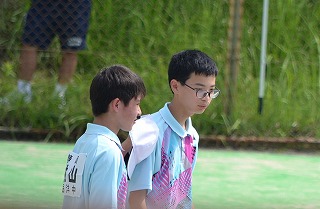 28t03