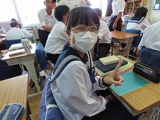 09r7