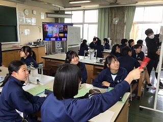 08g10