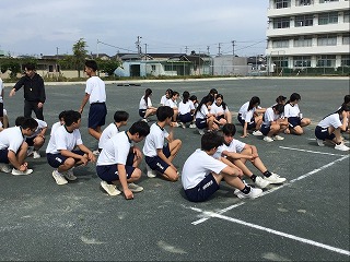 08g11