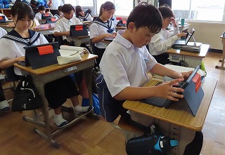 08k12