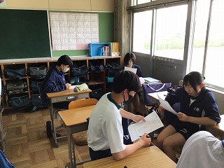 08g15