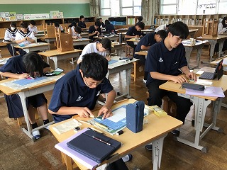 24r15