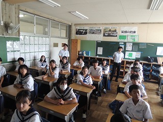 25s25