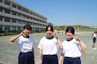 19r28