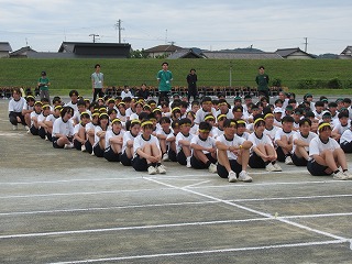 28k47