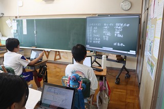 1006miraitouch2