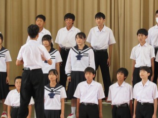r709192ga04