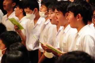 r71010he04