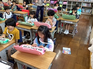 わ