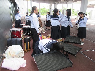 11s2