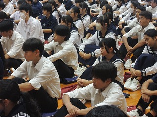 08kn3