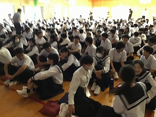 09k5