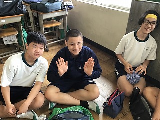 01o6