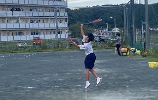 13b8