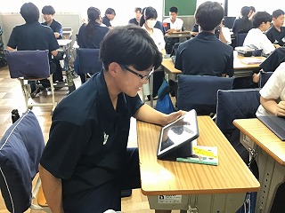 15b9