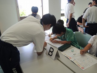 04c9