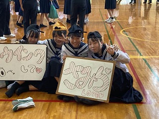 17g9