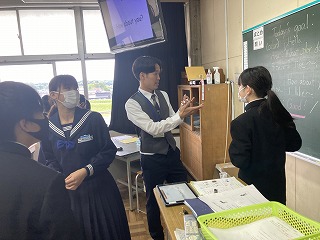 03g11