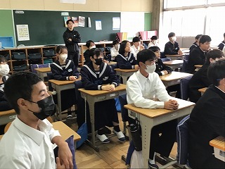 03g11