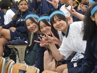 04g12