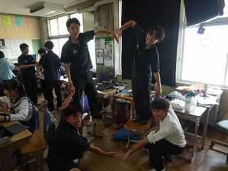 01l12