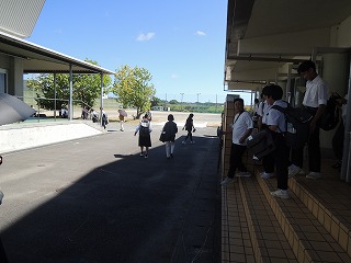 06b15