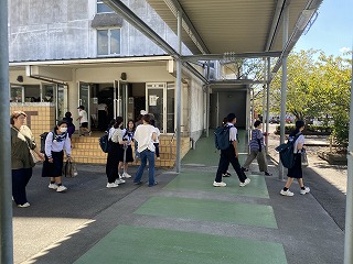 06b16