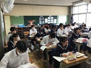 24r17
