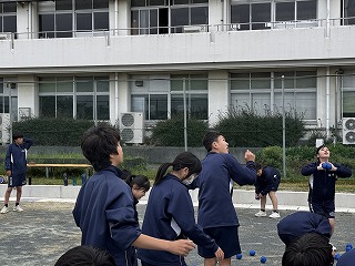 20r18