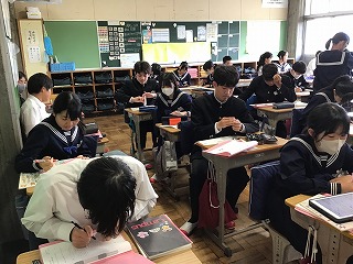 24r18