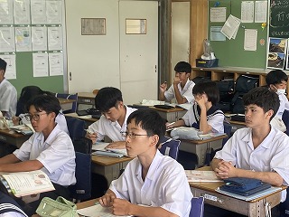 03t18