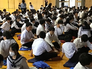09k20