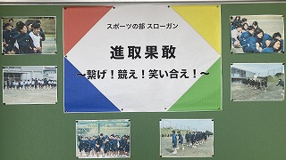 25s22