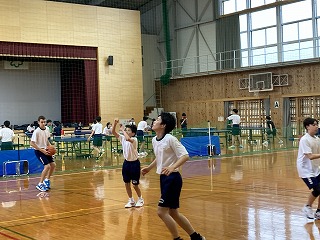 10b4