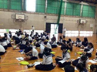 r80611yaku01