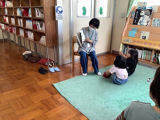 読み聞かせ6月22日2