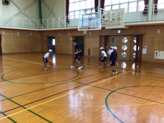 え