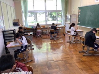 4年