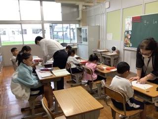 な