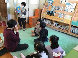 読み聞かせ3
