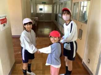 え