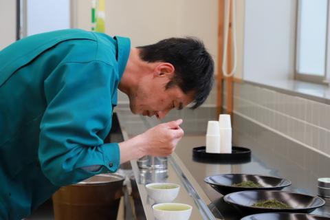 新茶初取引5